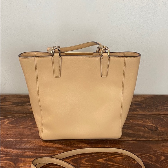 Coach Tan Leather Tote Bag - Picture 6 of 16